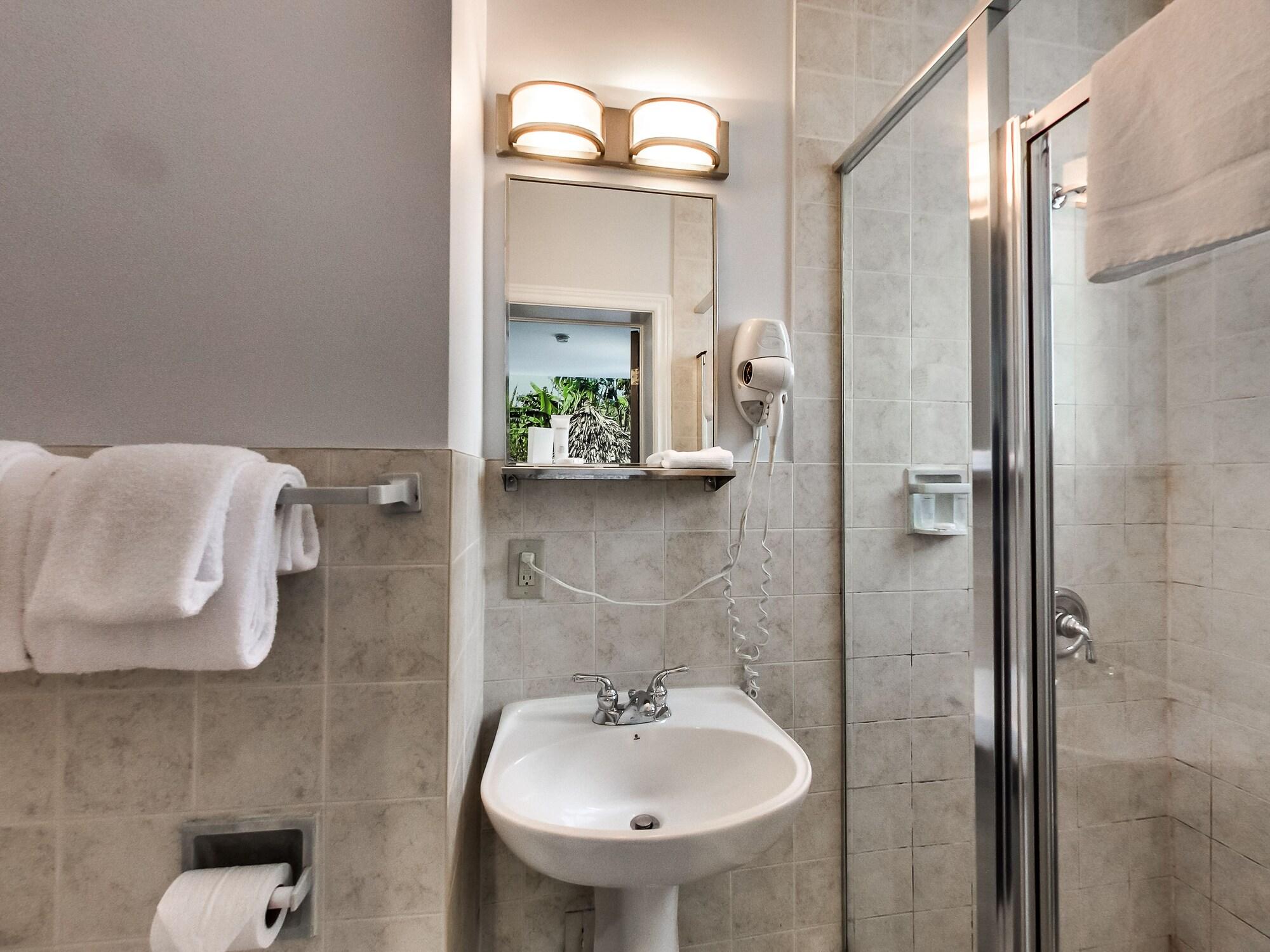 Isabella Hotel & Suites Торонто Екстер'єр фото